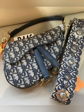 49-26 Preloved Christian Dior Mini Saddle in Navy & Beige Monogram
